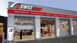 Firststop: Revisión y carga de climatización